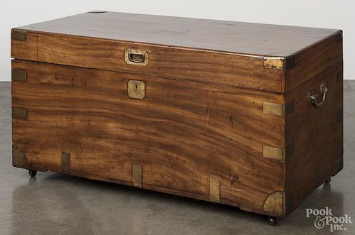 China Trade camphorwood blanket chest, 19th c., 20 3/4'' h., 40 3/4'' w.