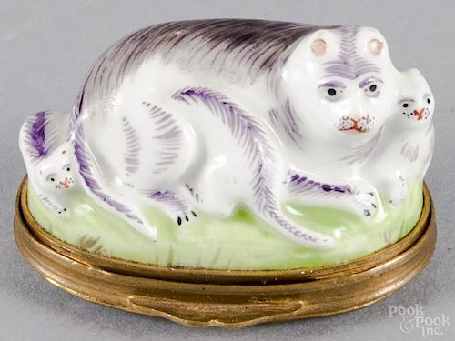 French porcelain cat-form patch box, 18th/19th c., 2 1/4'' l. Provenance: DeHoogh Gallery, Philadelphia