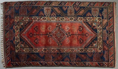 Oriental Carpet, 3' 10 x 6' 5.