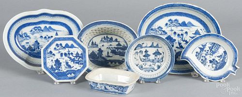 Chinese export porcelain, 19th c., to include a Canton reticulated basket