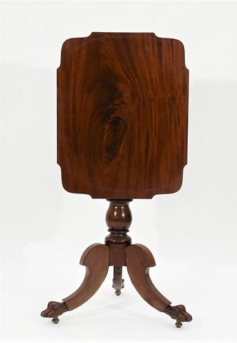 C.1810 New York Mahogany Claw Foot Tilt Top Table
