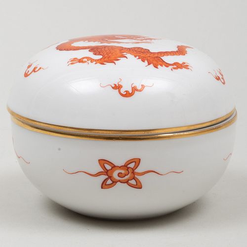 Meissen Porcelain Box in the 'Red Chinese Dragon' Pattern