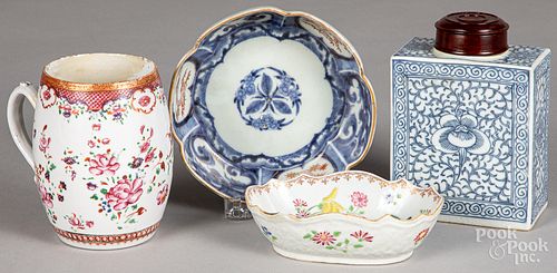 Four pieces of Chinese export porcelain