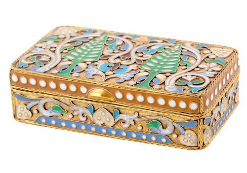 A RUSSIAN GILT SILVER AND SHADED CLOISONNE ENAMEL SNUFF BOX, WORKMASTER FEODOR RUCKERT, MOSCOW, CIRCA 1900