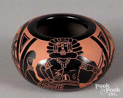 Tom & Sue Tapia, San Juan Pueblo Indian pottery