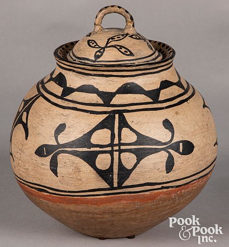 Tesuque Pueblo Indian lidded pottery jar
