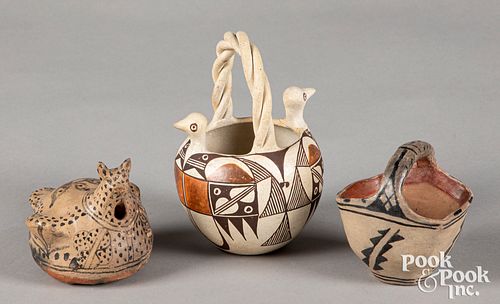Cochiti Pueblo Indian pottery bird effigy