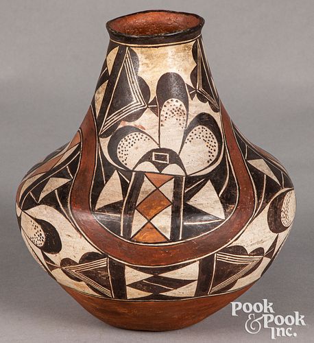 Acoma Indian pottery jar