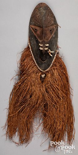 New Guinea ceremonial tribal mask