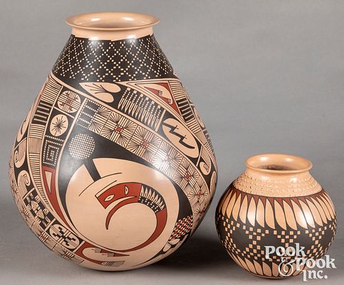 Two Mata Ortiz Casa Grandes pottery jars