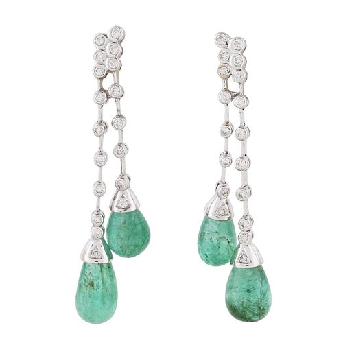 18KT WHITE GOLD AND JADE DROP EARRINGS