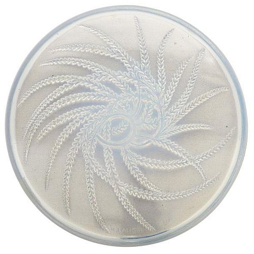 LALIQUE OPALESCENT GLASS COVERED BOX