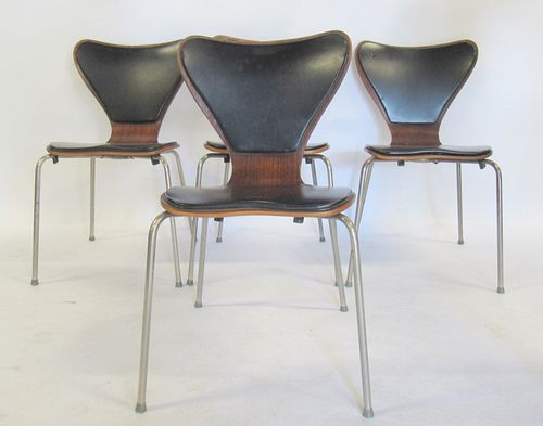 4 Fritz Hansen, Arne Jacobsen Danish Modern Chairs