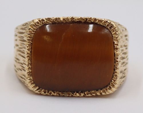 JEWELRY. Men's 14kt Gold and Tiger's Eye Ring.