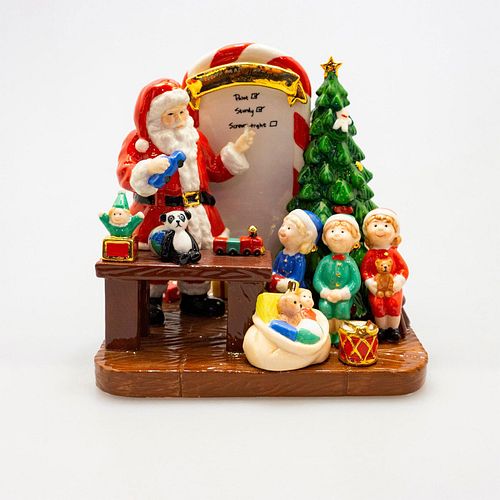 Santa'S Toy Testing Hn5551 - Royal Doulton Figurine