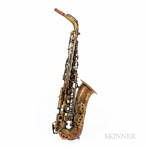 Eric Dolphy Selmer Super Balanced Action Alto Saxophone, c. 1949, serial no. 41245, the neck stamped with matching numbers, with Walt J