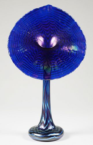CORREIA Jack in the Pulpit Pulled Feather Vase