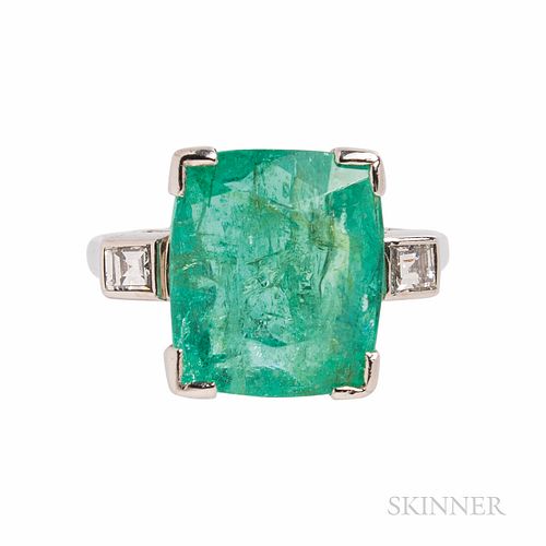 Emerald and Diamond Ring, the rectangular cushion-cut emerald measuring approx. 13.00 x 11.20 x 8.00 mm, flanked by square-cut diamonds