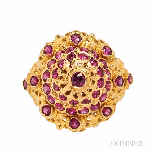 22kt Gold Gem-set Ring, set with circular-cut pink stones, 9.7 dwt, size 6 1/4.