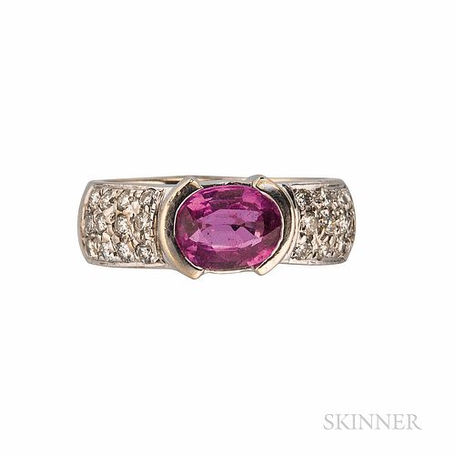 18kt White Gold, Pink Sapphire, and Diamond Ring, set with an oval-cut sapphire measuring approx. 8.00 x 6.00 x 3.50 mm, pave-set diamo