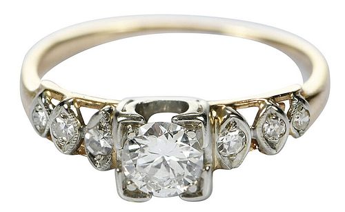 Gold Diamond Ring 