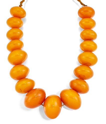 A LARGE COMPOSITE AMBER BEAD NECKLACE OR PRAYER BEADS, comp
