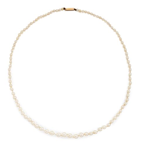 A CULTURED PEARL NECKLACE, the graduated cultured pearls, a