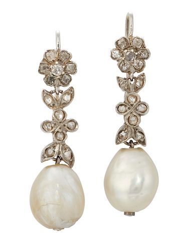 A PAIR OF CERTIFIED NATURAL SALTWATER PEARL AND DIAMOND EAR