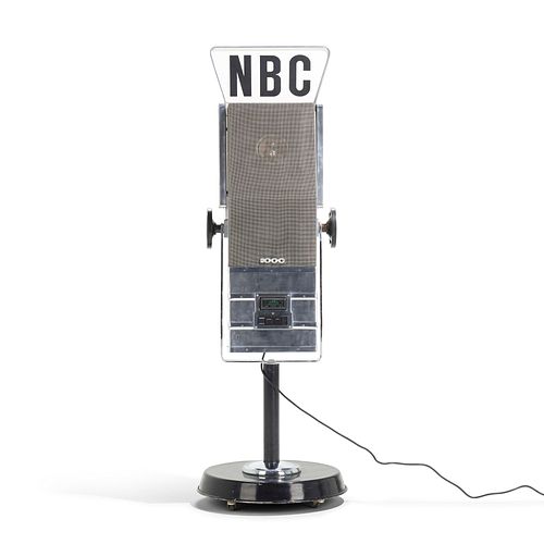 Maurizio Lamponi Leopardi, NBC microphone radio