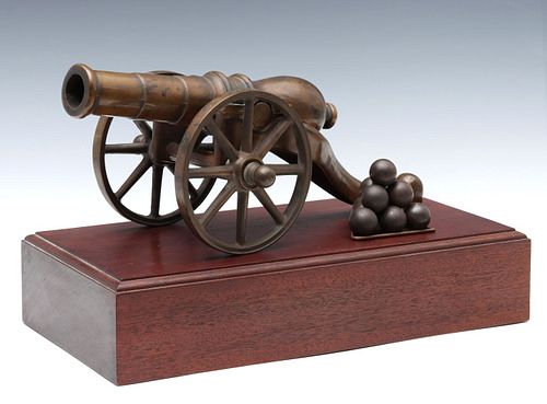 A NICE QUALITY BRONZE MODEL OF 19TH CENTURY CANNON