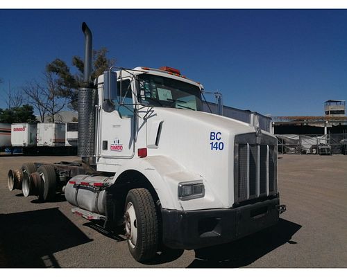 Tractocamion Kenworth T800 1999