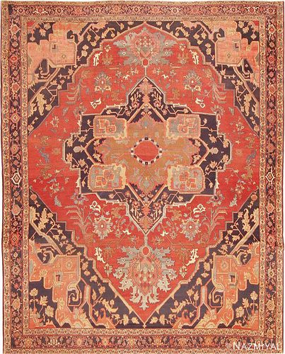 SENNEH WEAVE ANTIQUE PERSIAN SERAPI RUG Size: 9 ft 9 in x 11 ft 11 in