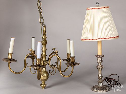 Brass chandelier, together with a table lamp