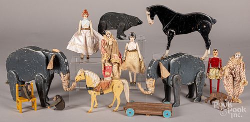 Articulated, painted wood carnival figures