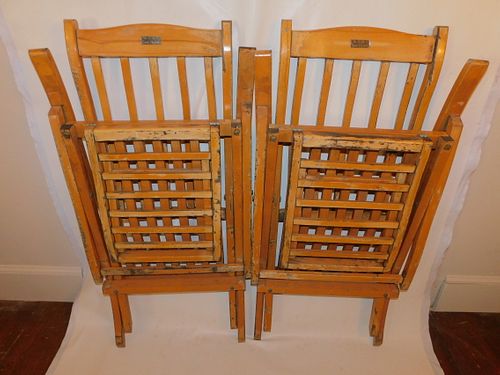 2 DECK CHAIRS FROM QUEEN ELIZABETH SHIP