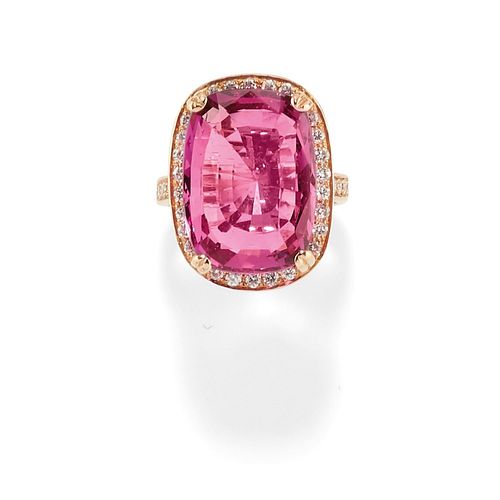 A 18K yellow gold, spinel and diamond ring