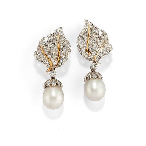 Mario Buccellati - A 18K two color gold, cultured pearl and diamond earrings, Mario Buccellati, with box