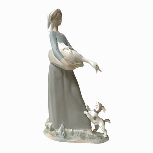 Lladro Porcelain Woman & Goose Figurine