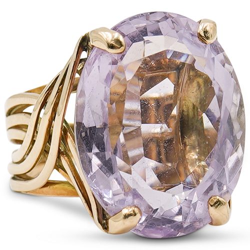 14k Gold and Amethyst RIng