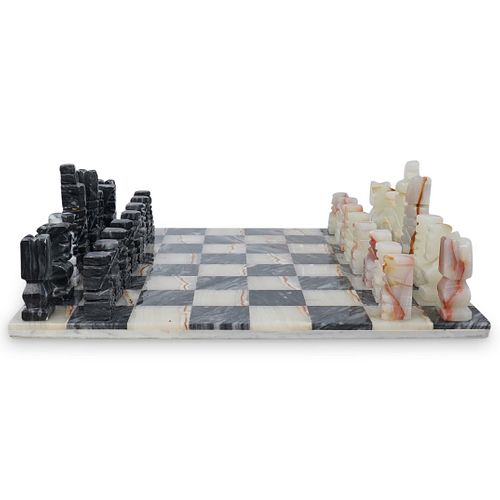 Mexican Carved Onyx Chess Set