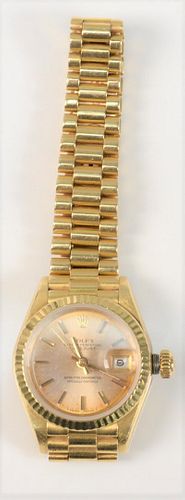 Rolex Ladies-Datejust 18 Karat Gold Wristwatch
Superlative Chronometer
26.1 millimeters
total weight 72.3 grams