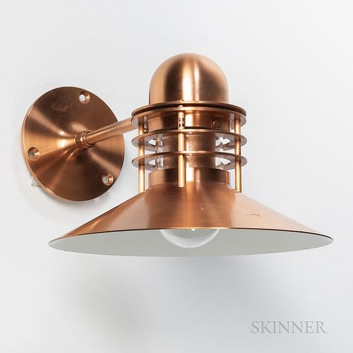 Alfred Homann and Ole V. Kjær for Louis Poulsen Nyhavn Wall Lamp, Denmark, late 20th/early 21st century, designed 1976, spun copper and