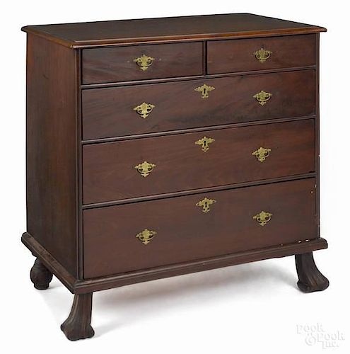 William & Mary mahogany chest of drawers, ca. 17