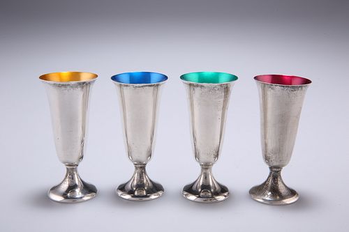 A SET OF FOUR AMERICAN GORHAM STERLING SILVER CORDIAL CUPS,