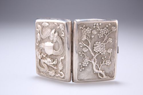 A CHINESE WHITE METAL CIGARETTE CASE, LATE 19TH CENTURY, em
