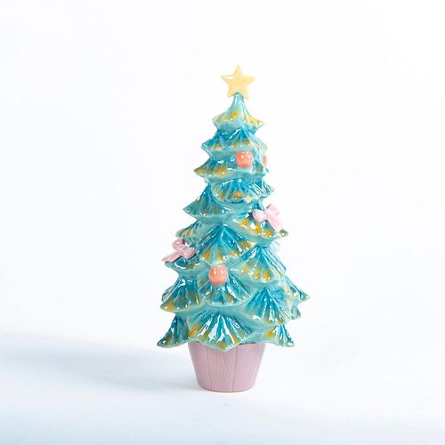 Christmas Tree 01006261 - Lladro Porcelain Figure