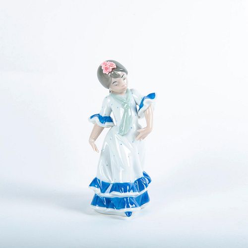 Juanita Flamenco Dancer 01005193 - Lladro Porcelain Figure