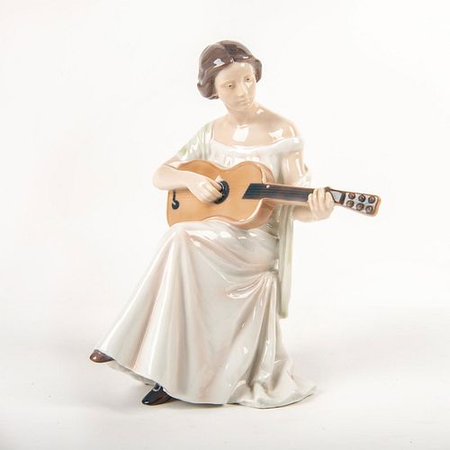 Bing & Grondahl Figurine Woman with Guitar 1684