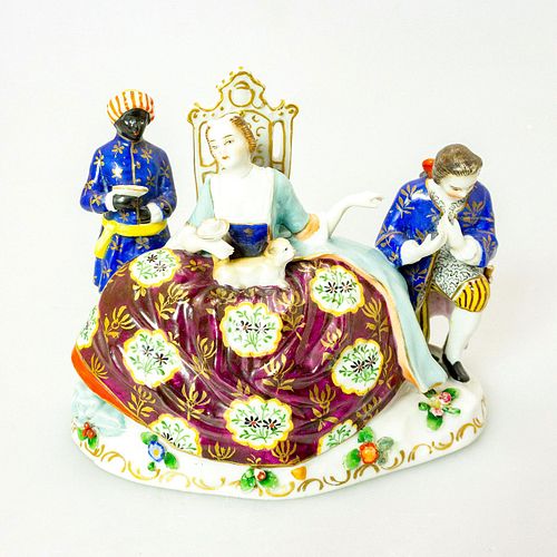 Vintage German-style Porcelain Figurine, Privileged Lady
