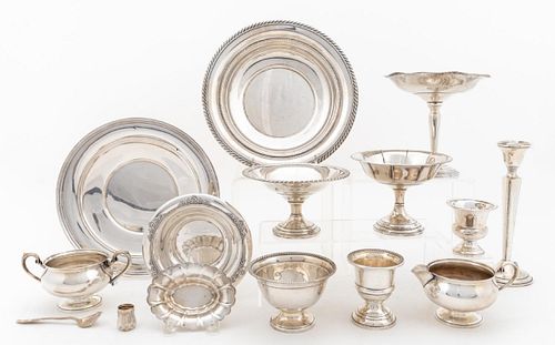 COLLECTION OF AMERICAN STERLING TABLE ARTICLES